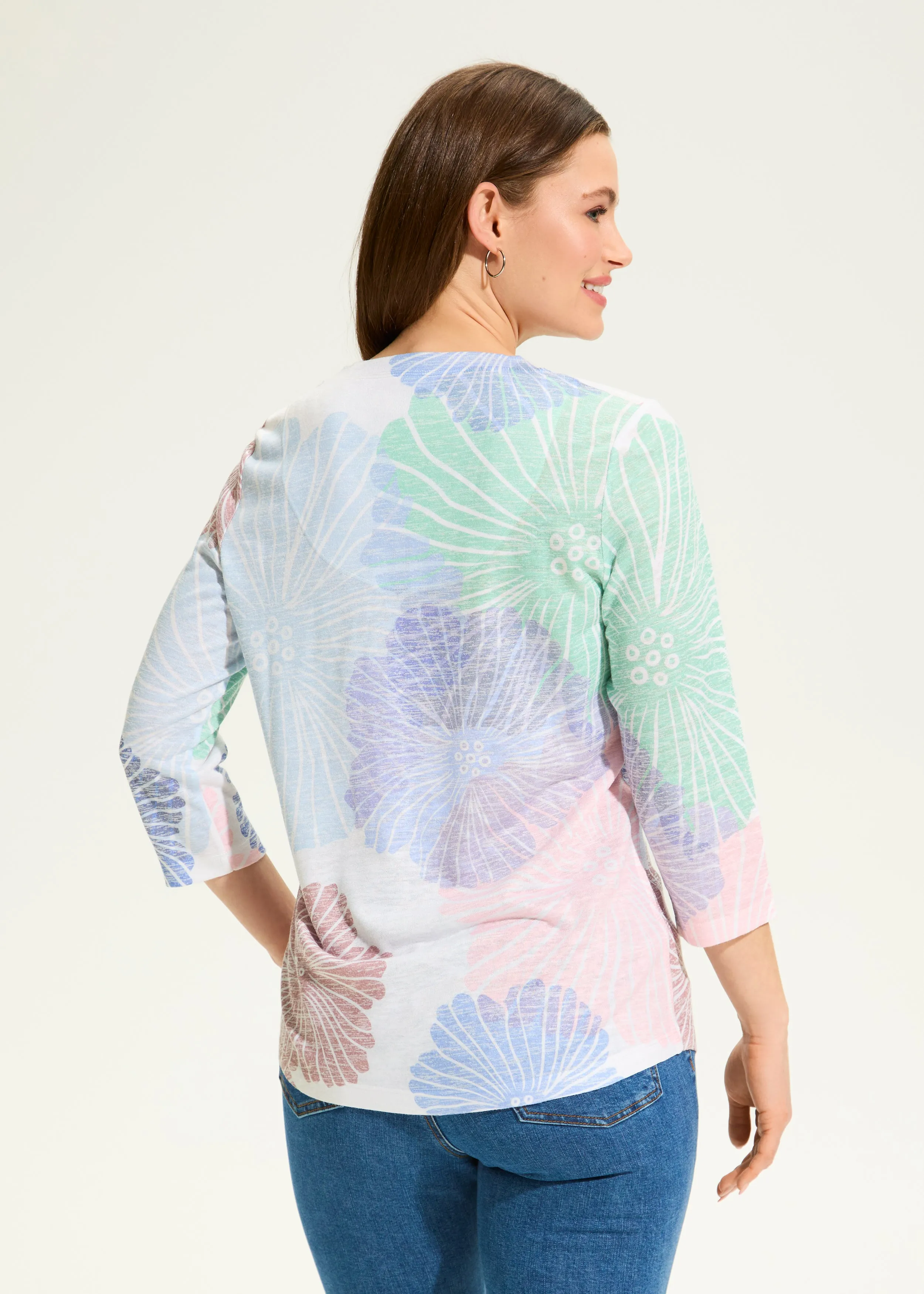 3/4 Sleeve V-Neck Top, Jasmine