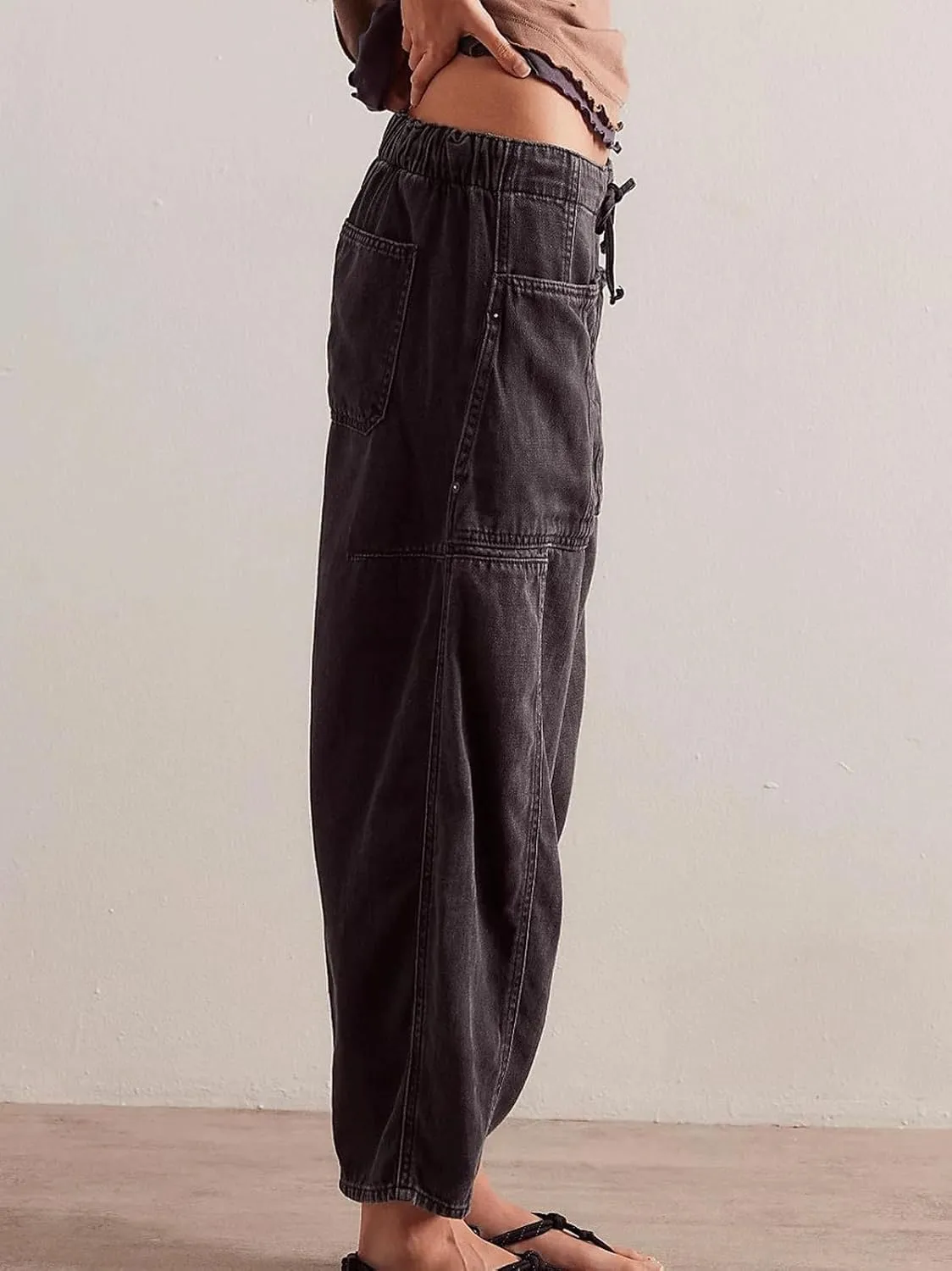 CHARTOU Women's Trendy Mid Rise Barrel Jeans Drawstring Boyfriend Denim Pants Harem Y2K Jeans with Pockets
