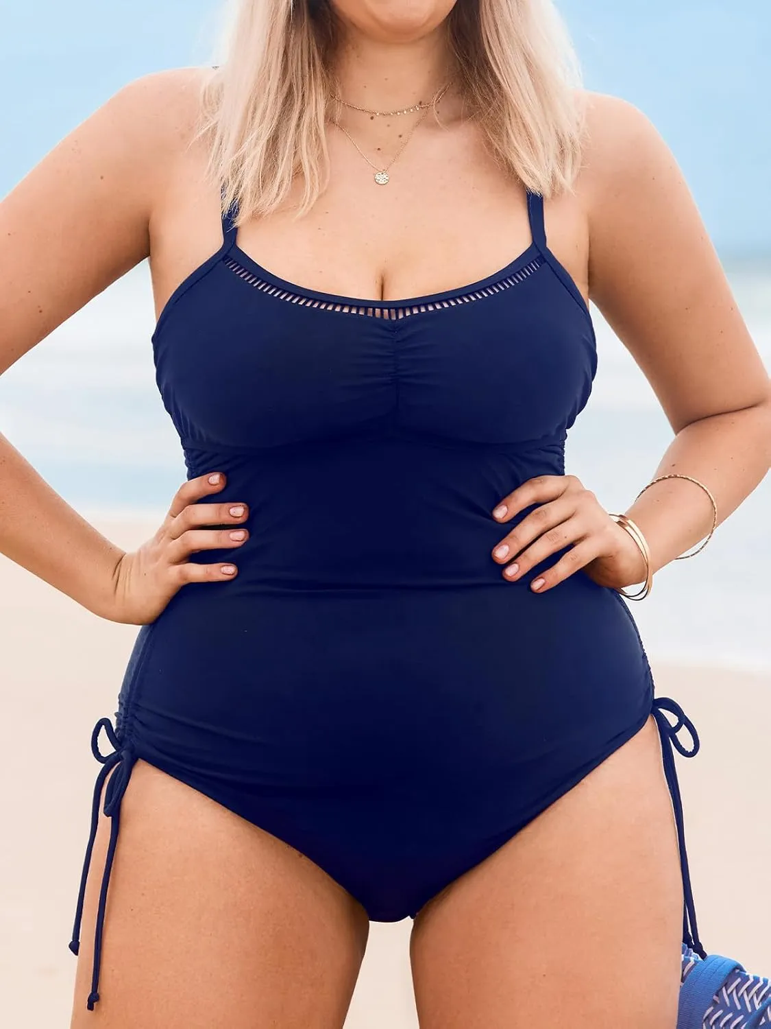 CUPSHE Plus Size Women's One Piece Bathing Suit Scoop Neck Swimsuit Cutouts Side Drawstring Adjustable Straps