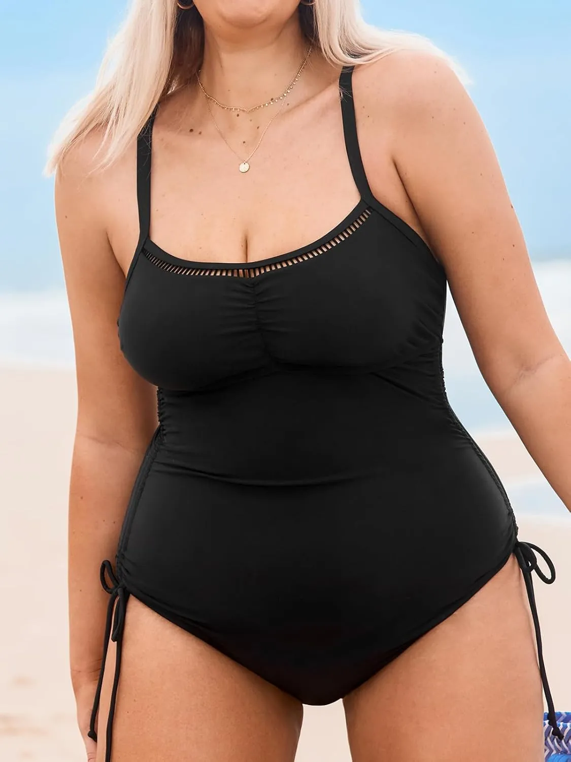 CUPSHE Plus Size Women's One Piece Bathing Suit Scoop Neck Swimsuit Cutouts Side Drawstring Adjustable Straps