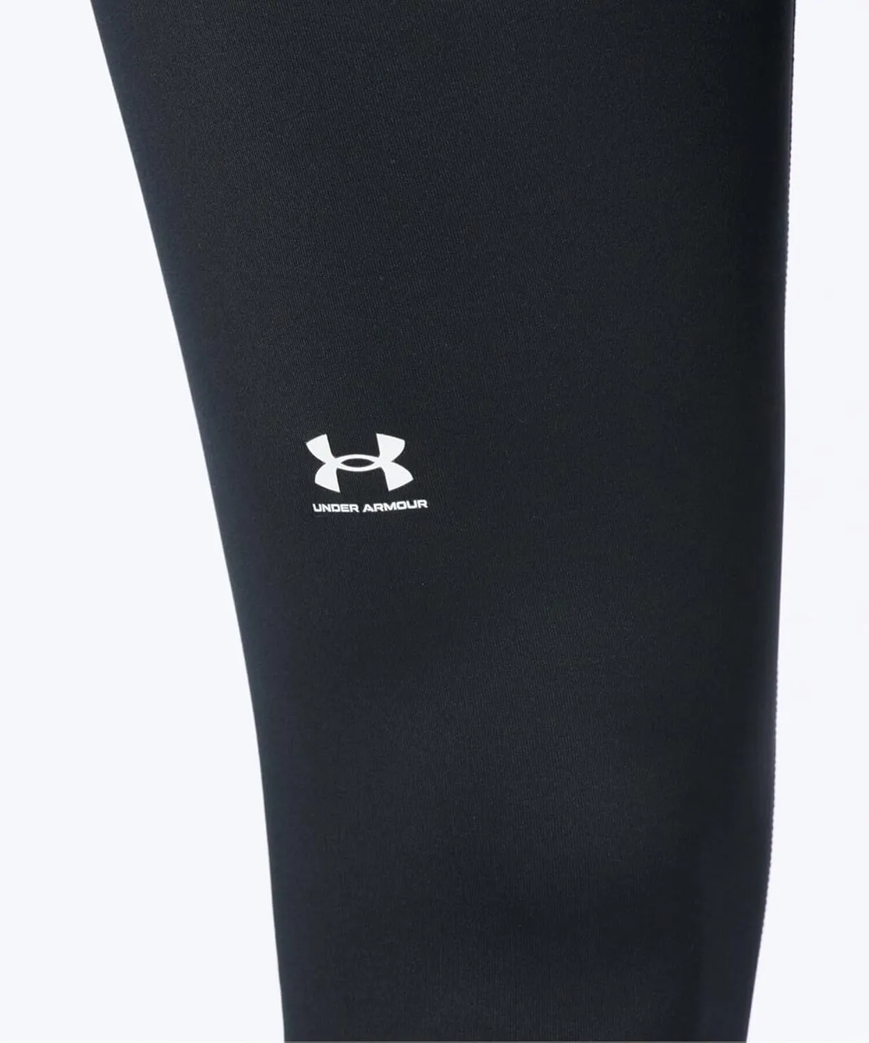 Under Armour Women's Authentics Leggings
